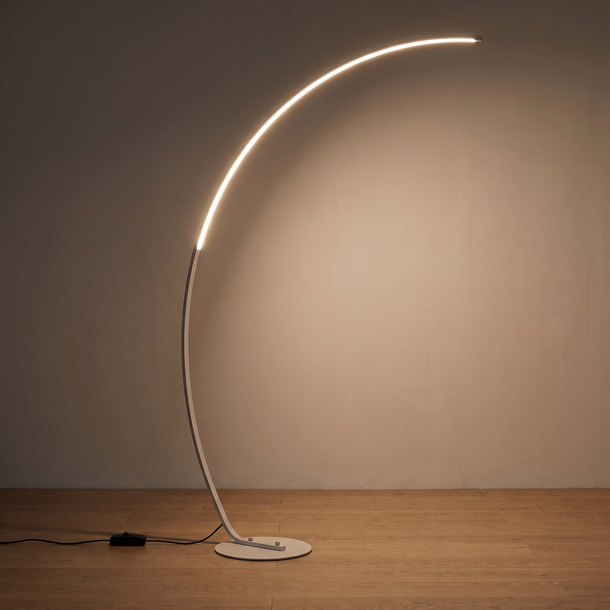 Fjord | Dimmable Arc Corner Floor Lamp — White — light on